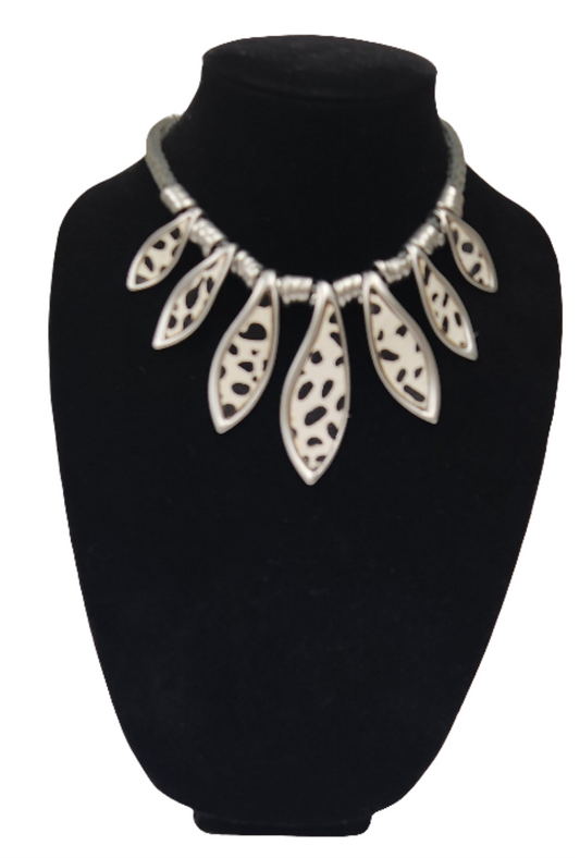 Animal Print  Necklace Set